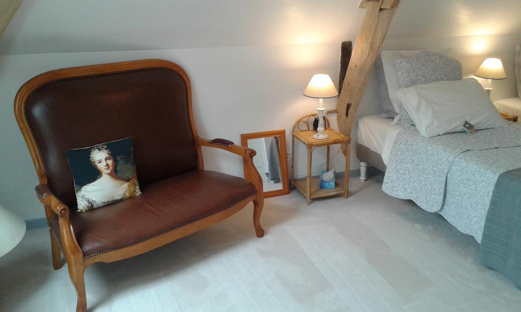 Bed and Breakfast La Cle Des Jardins Nouatre Экстерьер фото