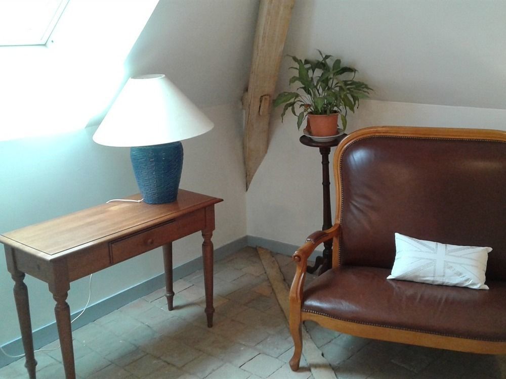 Bed and Breakfast La Cle Des Jardins Nouatre Экстерьер фото
